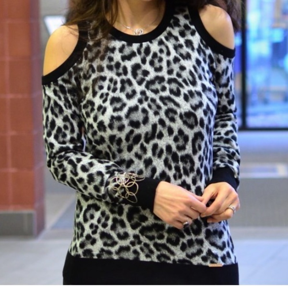 Michael Kors Cold Shoulder Top | Animal Print